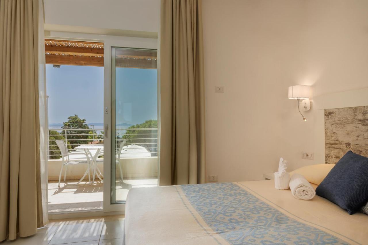 Mercury Beach Hotel SantʼAntìoco Zewnętrze zdjęcie