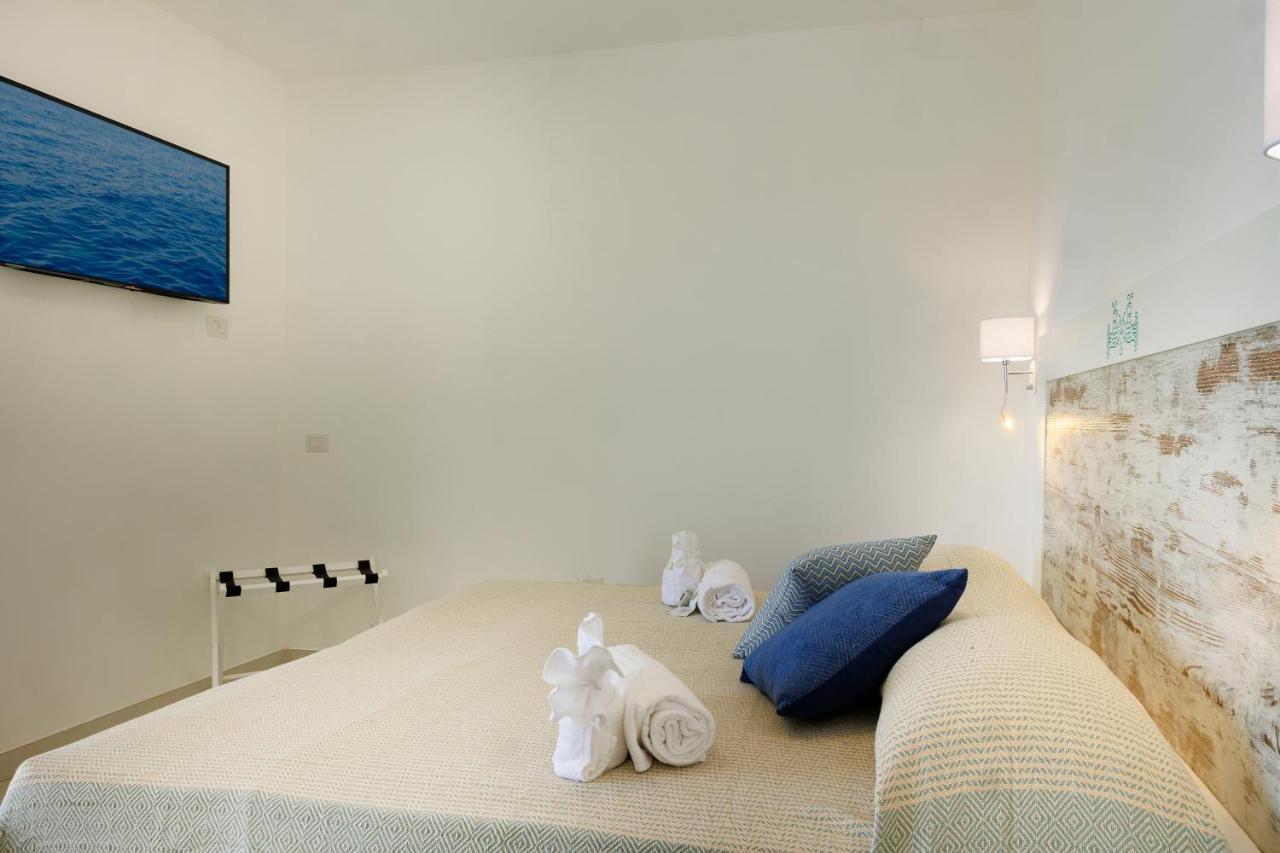 Mercury Beach Hotel SantʼAntìoco Zewnętrze zdjęcie
