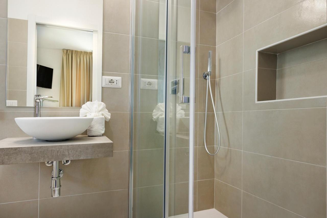 Mercury Beach Hotel SantʼAntìoco Zewnętrze zdjęcie