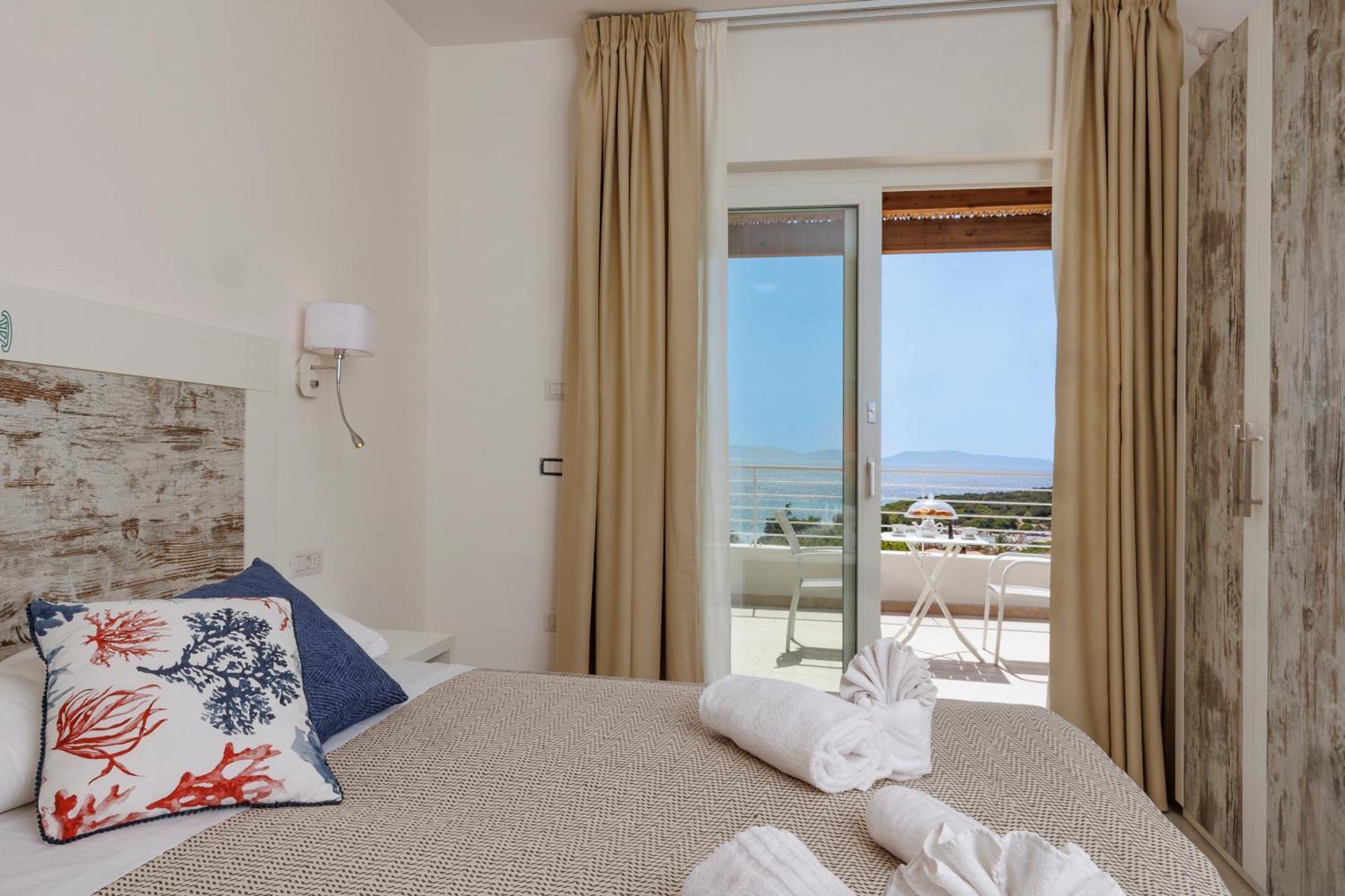 Mercury Beach Hotel SantʼAntìoco Zewnętrze zdjęcie